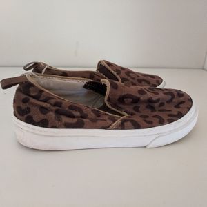 GAP ESTABLISHED TODDLER SHOE LEAPORD PRINT